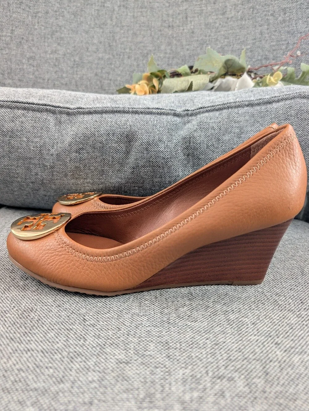 Tory Burch Sally Wedge plPumps